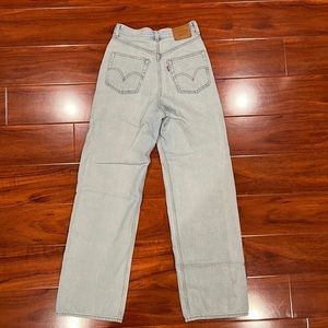 Levi’s high loose jeans